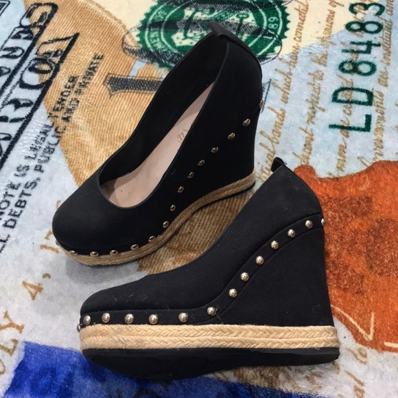 Aldo Shoes - Aldo 8. The Perfect wedge 👠🛍💕